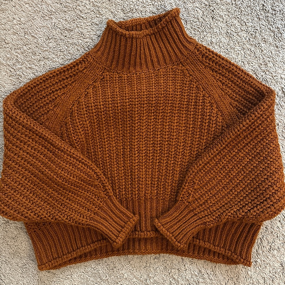 H&M sweater